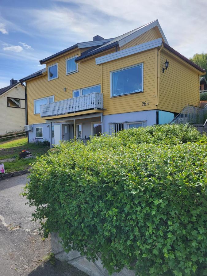 Saga Overnatting Kirkenes Buitenkant foto